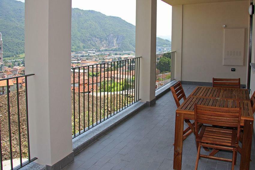 Cozy Lake Como Apartments Valmadrera Exteriör bild